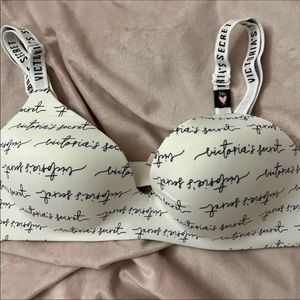 VS T-Shirt Bra Wireless 34C NEW Sold
